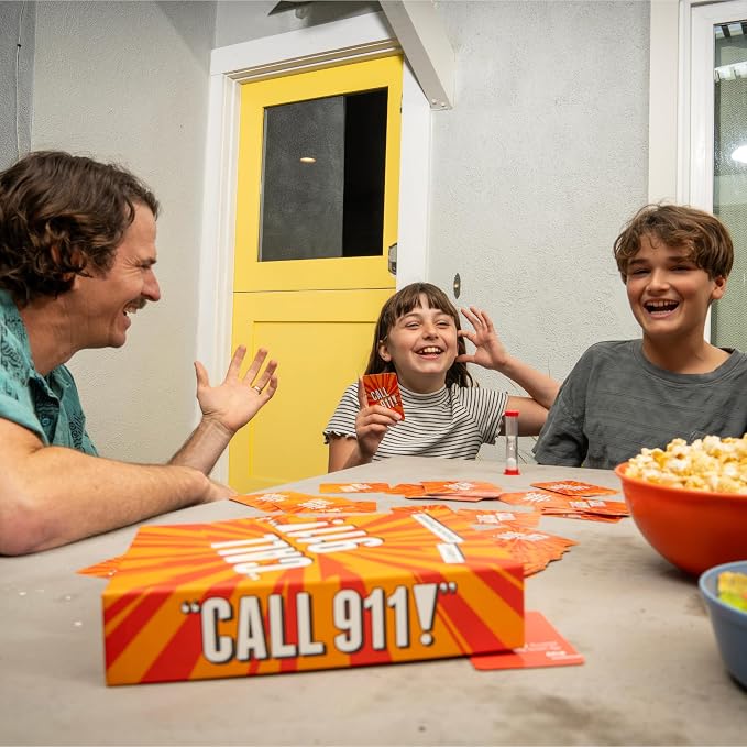 DSS Games Call 911! A Family Card Game of Unexpected Emergencies | Ages 12+