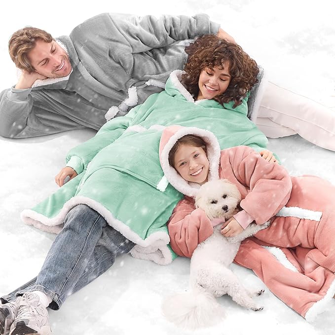 JOYWOO Wearable Blanket Hoodie,Oversized Cat Lovers Sweatshirt Blanket for Adult & Teens, Birthday Gifts for Women Men Mom Girl Boys,Cozy Sherpa Fuzzy Blanket Giant Pocket Gifts,Silver Grey Small