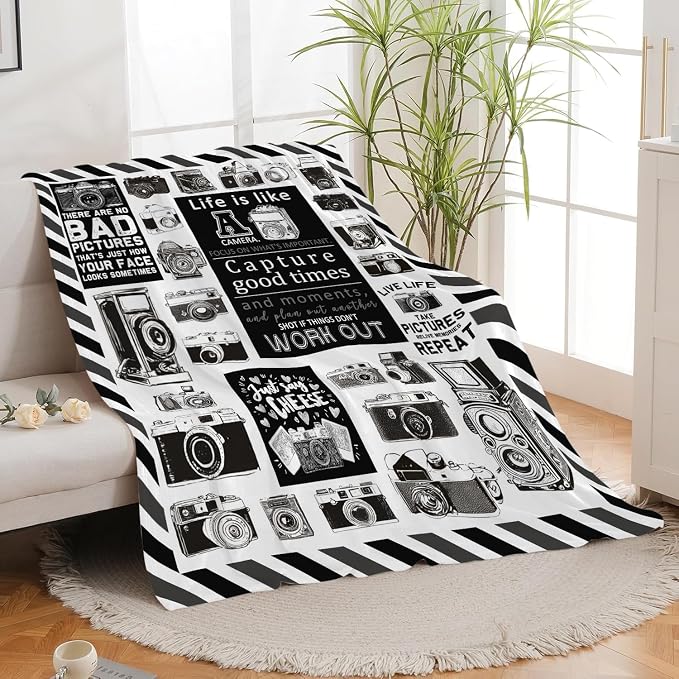 Yibuda Retro Camera Blanket Photography Flannel Plush Throw Blanket Cozy Black White Decor Fleece Stuff Blanket Gifts for Lover Girls Boys Kids Adults Women Bed Travel 60"x80"