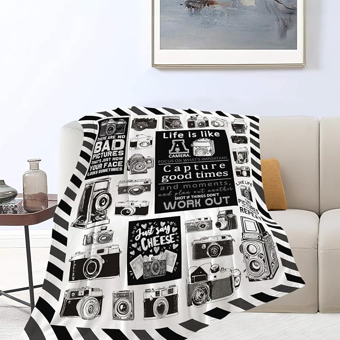Yibuda Retro Camera Blanket Photography Flannel Plush Throw Blanket Cozy Black White Decor Fleece Stuff Blanket Gifts for Lover Girls Boys Kids Adults Women Bed Travel 40"x50"