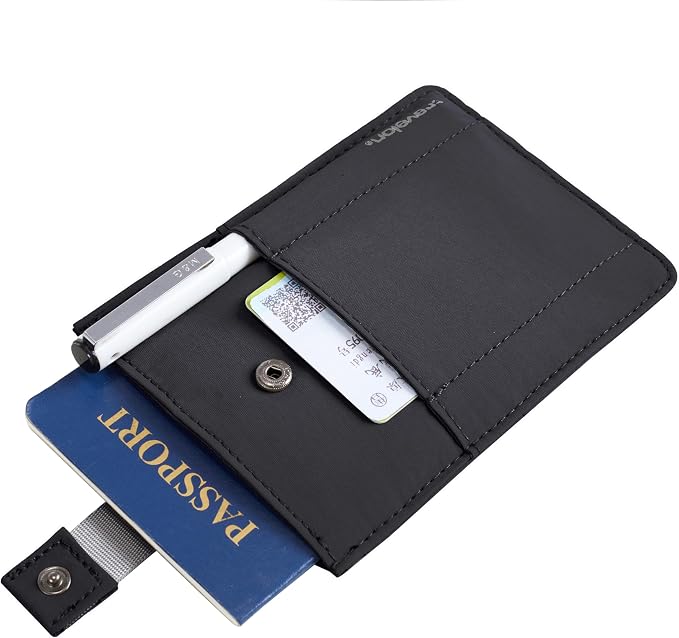Travelon RFID Blocking Pull Up Passport holder