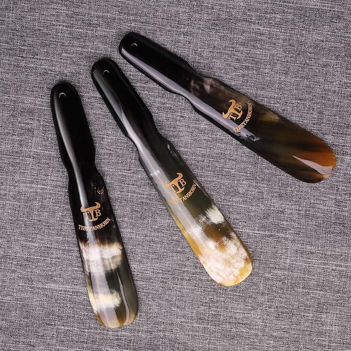 Shoe Horn, Hand Crafted Natural Tibetan Yak Horn Shoe Horns for Boots and All Shoes, Travel Size with Gift Box