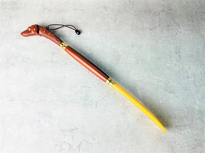 Shoe Horn Long Handle for Seniors [ Made in Japan ] 17.32 inch Stylish Design (Long Handled Shoehorn for Men) (Hunting dog design(17.32 inch))